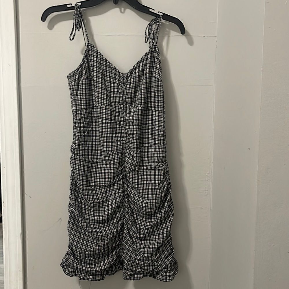 HOLLISTER PLAID Y2KMINI DRESS SIZE M